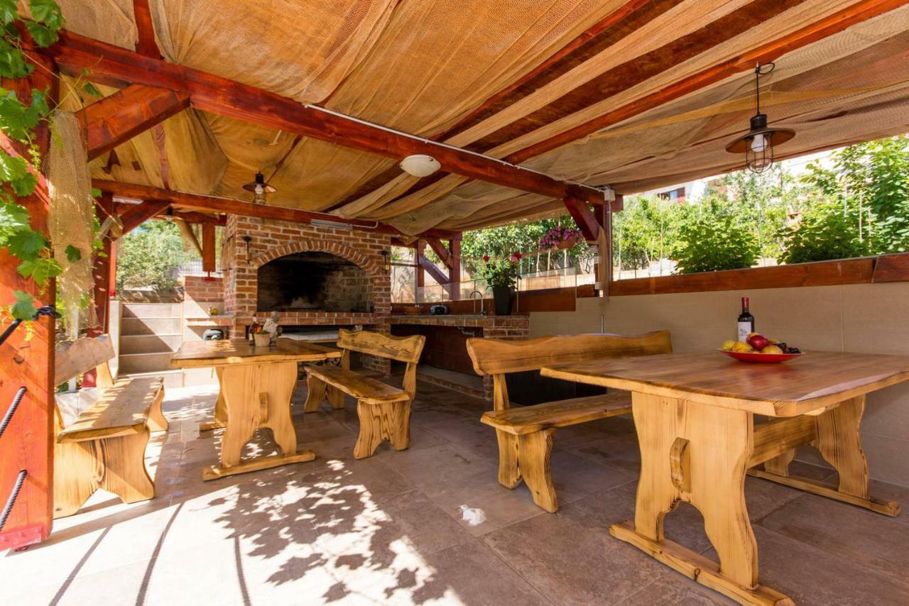 Villa Bozana Traù Esterno foto
