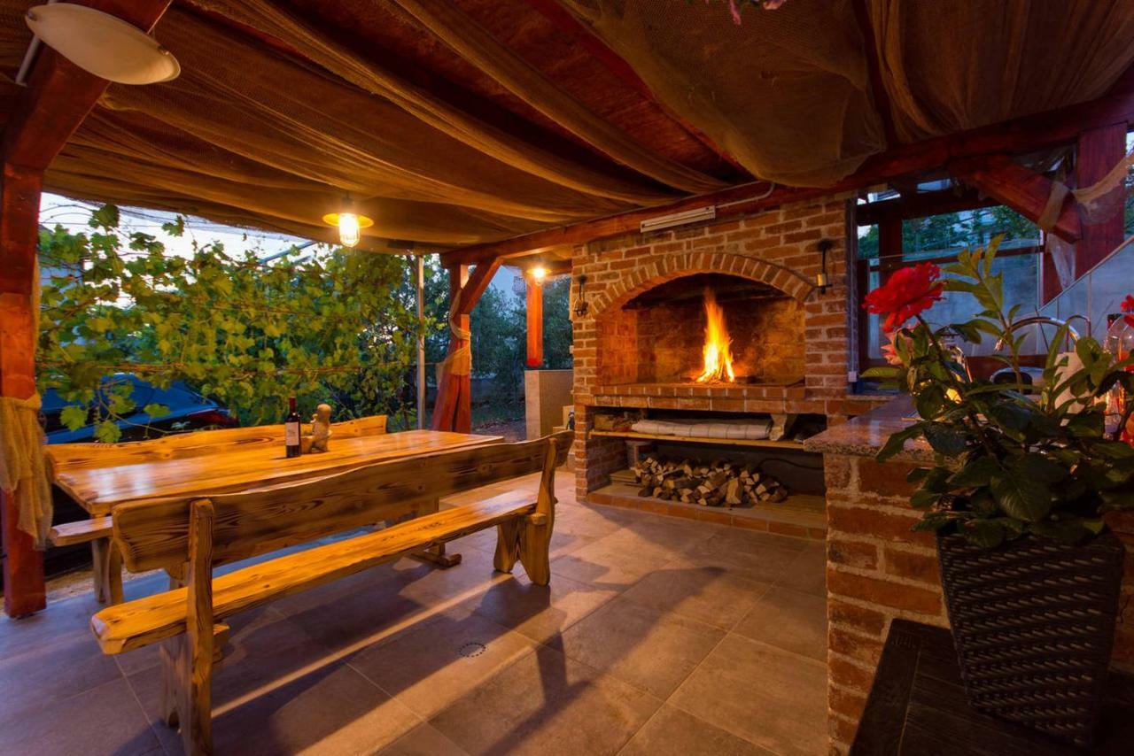 Villa Bozana Traù Esterno foto