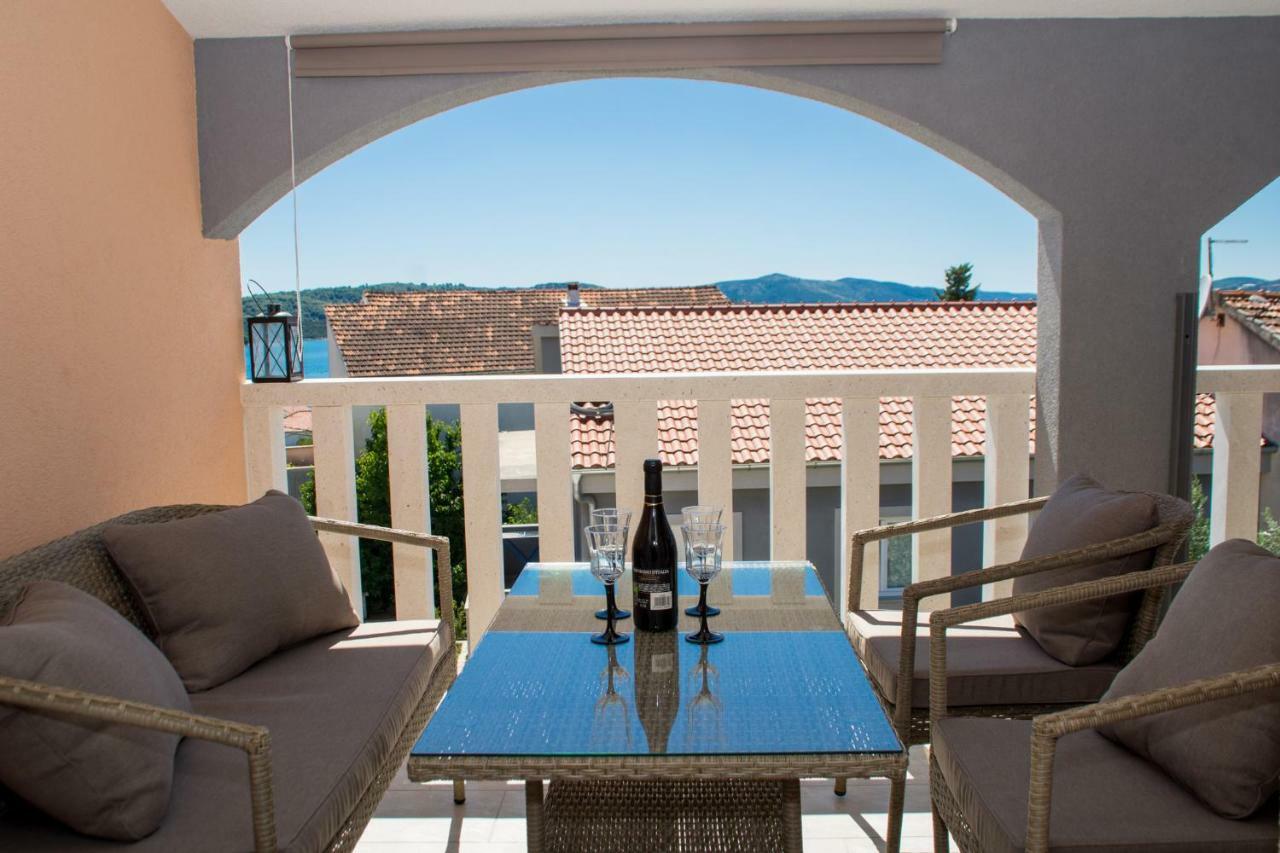 Villa Bozana Traù Esterno foto