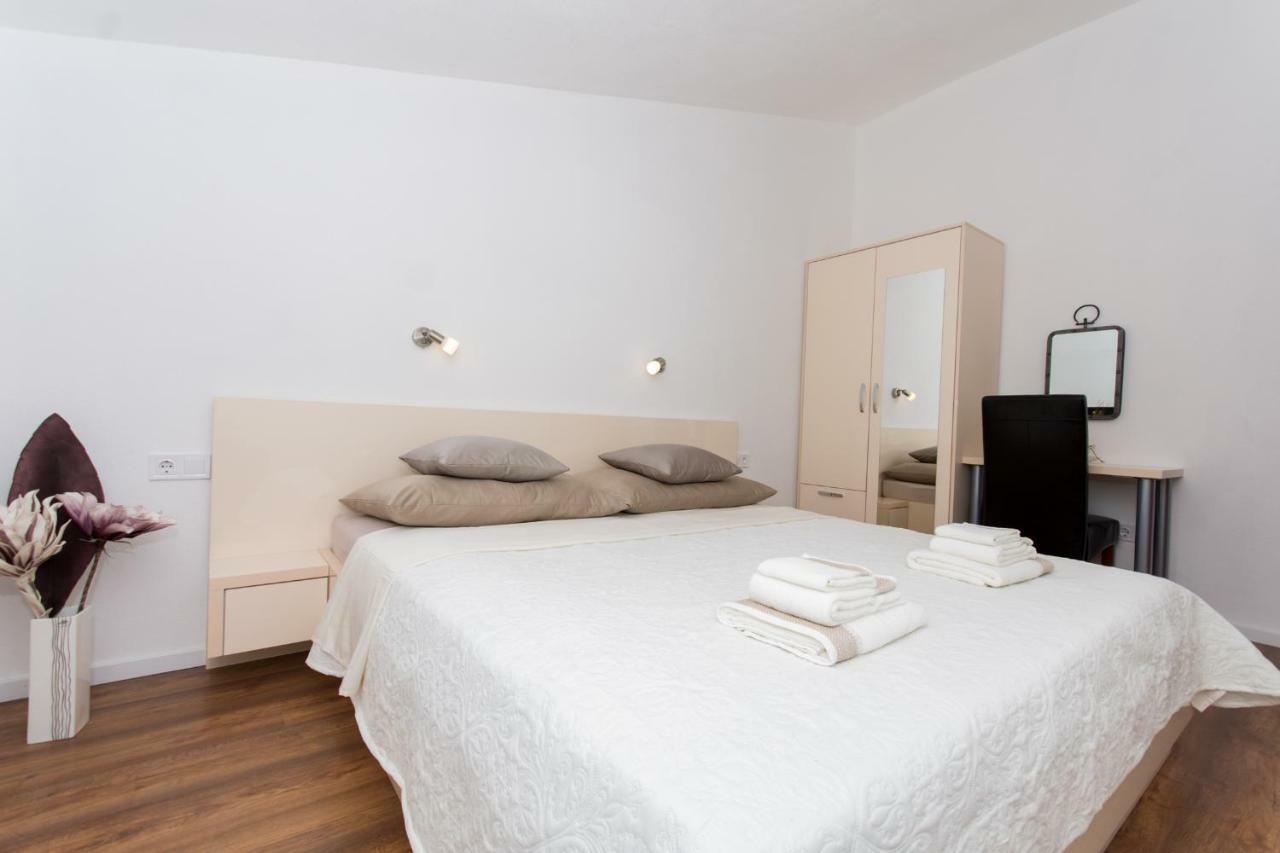 Villa Bozana Traù Esterno foto