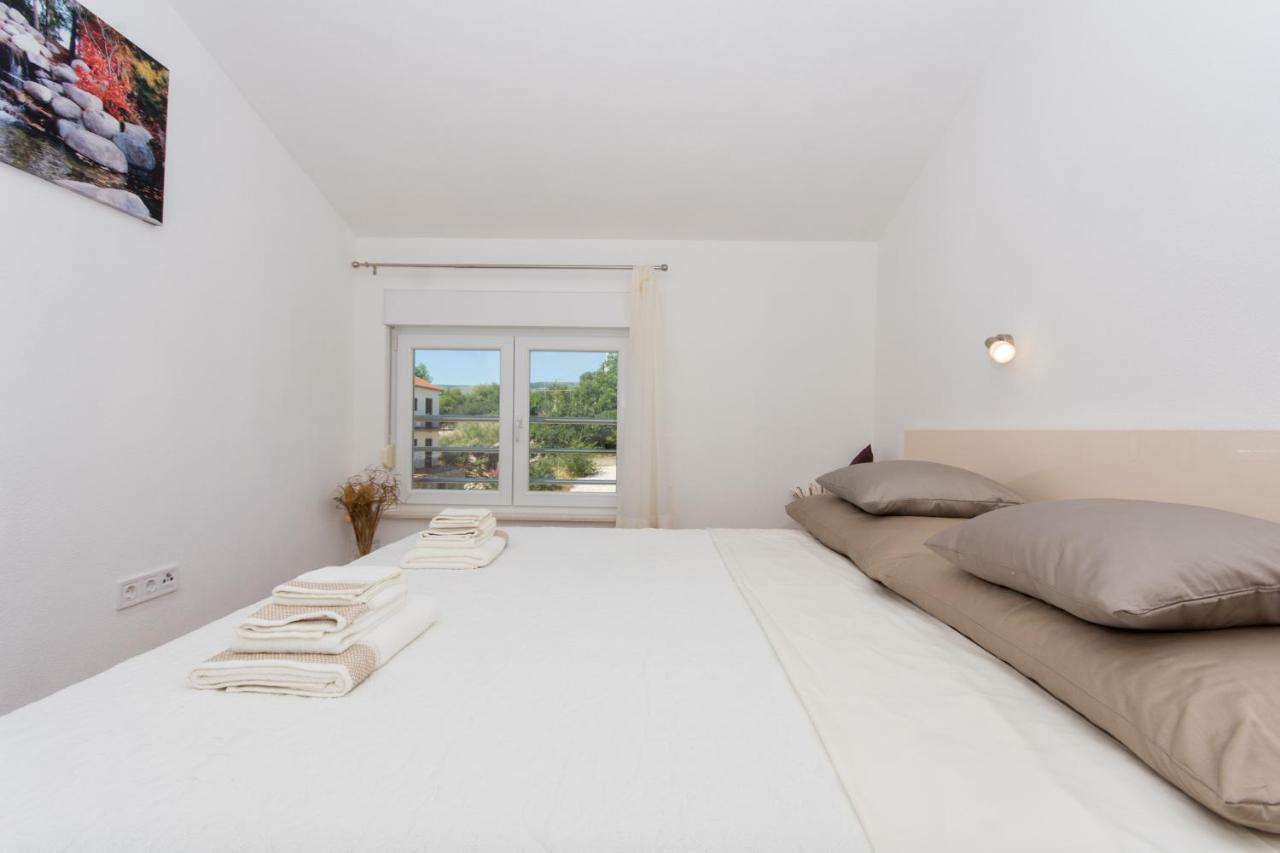Villa Bozana Traù Esterno foto